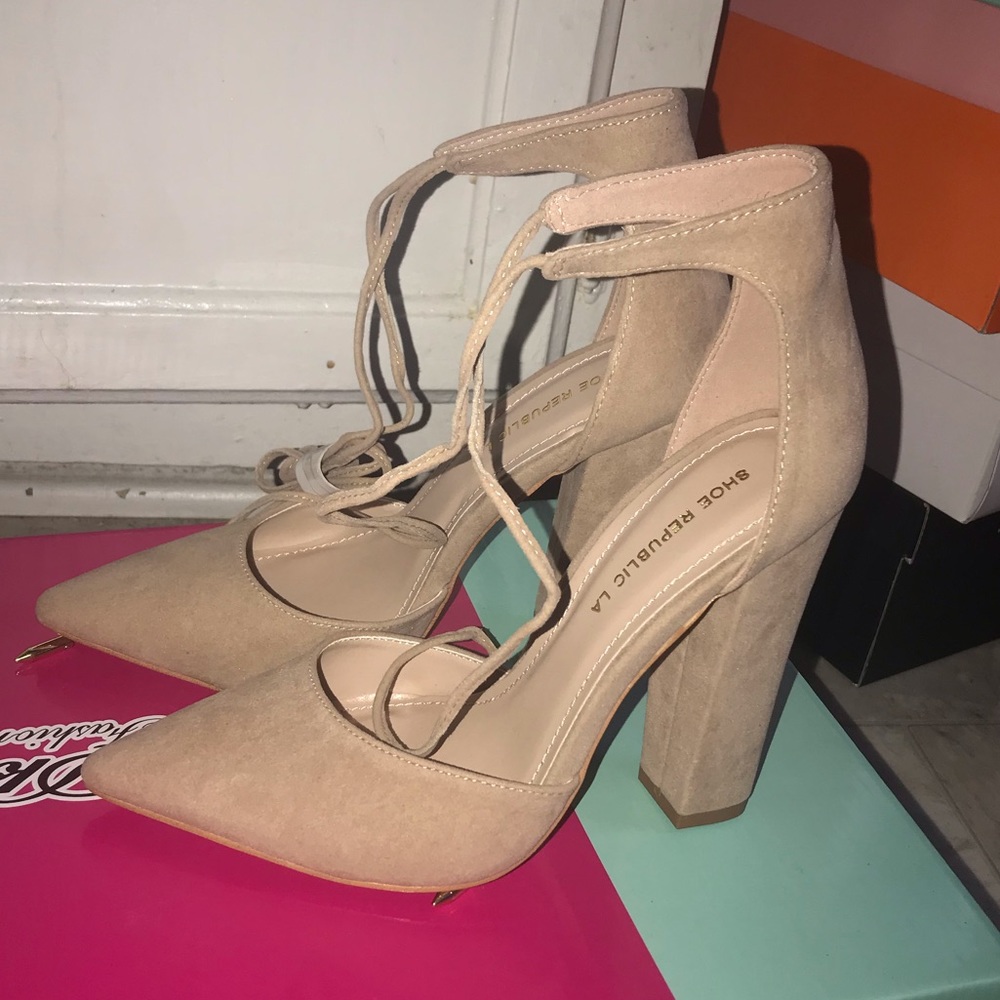 Nude chunky heels